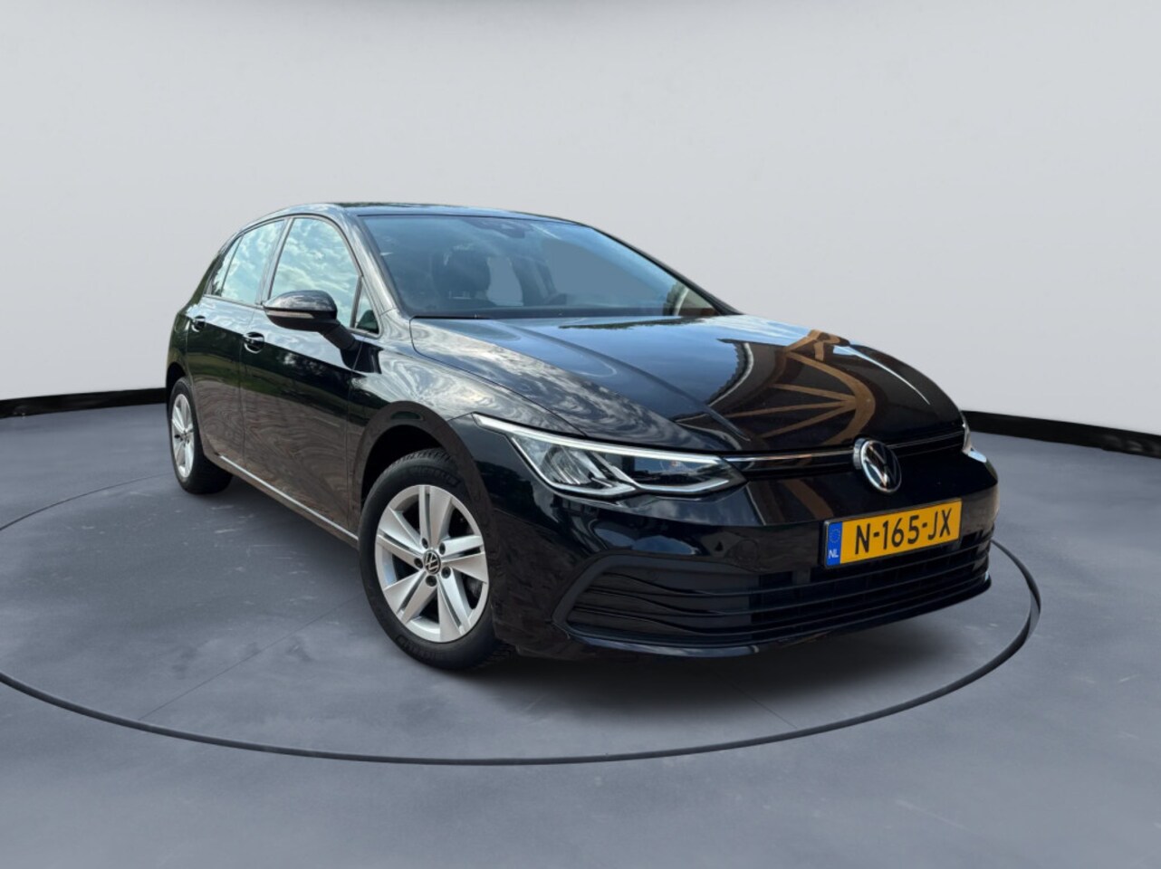 Volkswagen Golf - TSI Life Business 2020 5-Drs 110 PK - AutoWereld.nl