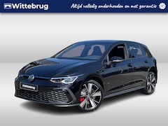 Volkswagen Golf - 1.4 eHybrid GTE / Getint Glas / Koplampverlichting Matrix / Achteruitrijcamera / App Conne