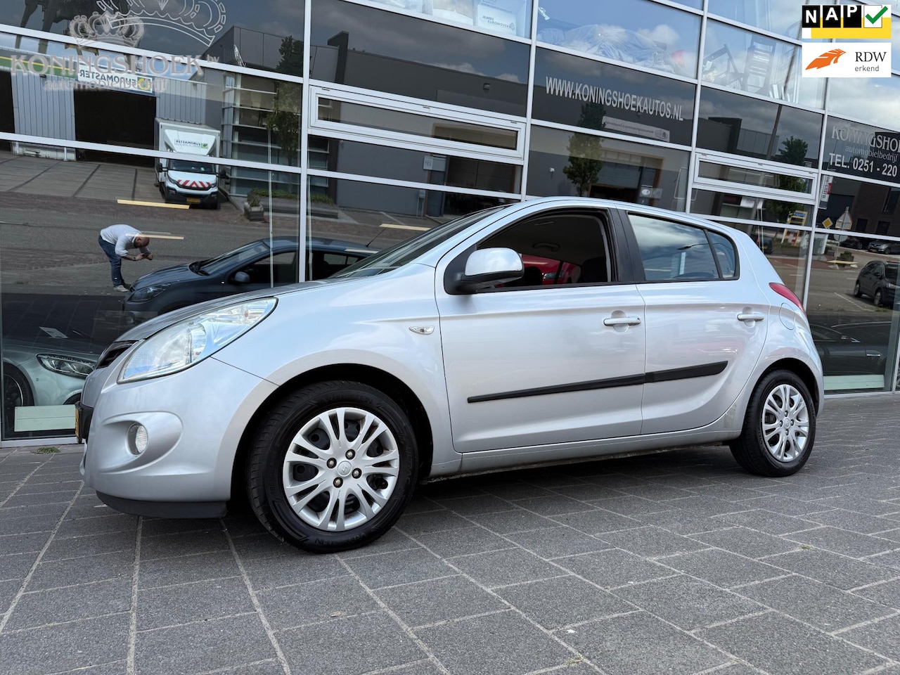 Hyundai i20 - 1.2i DynamicVersion 1.2i DynamicVersion - AutoWereld.nl