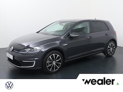 Volkswagen e-Golf - E-DITION | 136 PK | Multifunctioneel stuurwiel | Navigatiesysteem | Parkeersensoren voor e