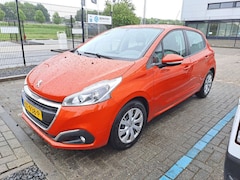 Peugeot 208 - 1.2 PureTech Blue Lion | Airco | Armsteun voor | Bluetooth telefoonvoorbereiding
