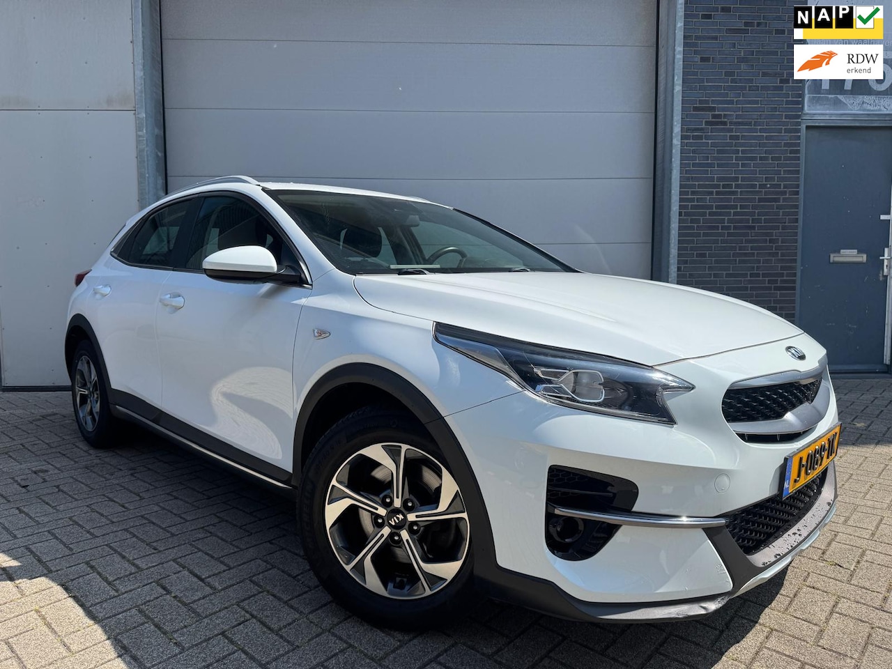 Kia XCeed - 1.0 T-GDi ComfortLine [Camera|Carplay|Lane assist|Dealer OH] - AutoWereld.nl