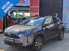 Toyota Yaris Cross - 1.5 Hybrid STYLE PANORAMADAK NAVIGATIE ELEK. ACHTERKLEP STUUR- STOEL- EN VOORRUITVERWARMIN