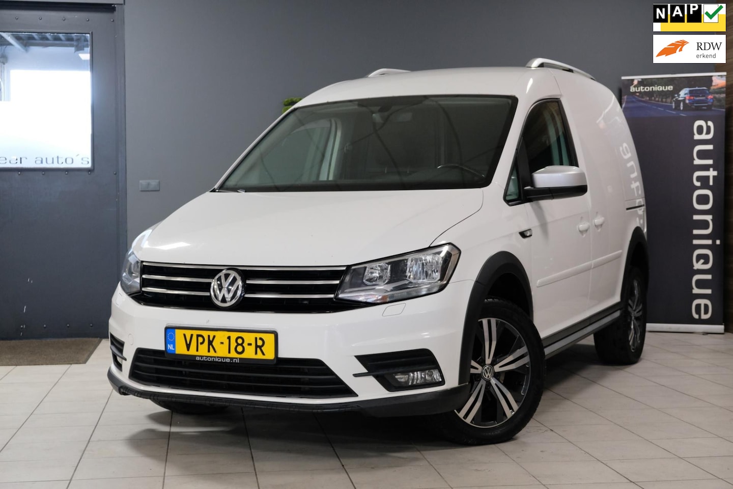 Volkswagen Caddy - 2.0 TDI L1H1 BMT 4Motion AllTrack Airco/Tr.haak/6-bak - AutoWereld.nl
