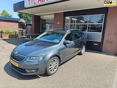 Skoda Octavia Combi - 1.4 TSI, Elegance Businessline, Automaat, Xenon, Clima, Cruise, PDC, Trekhaak, NAP