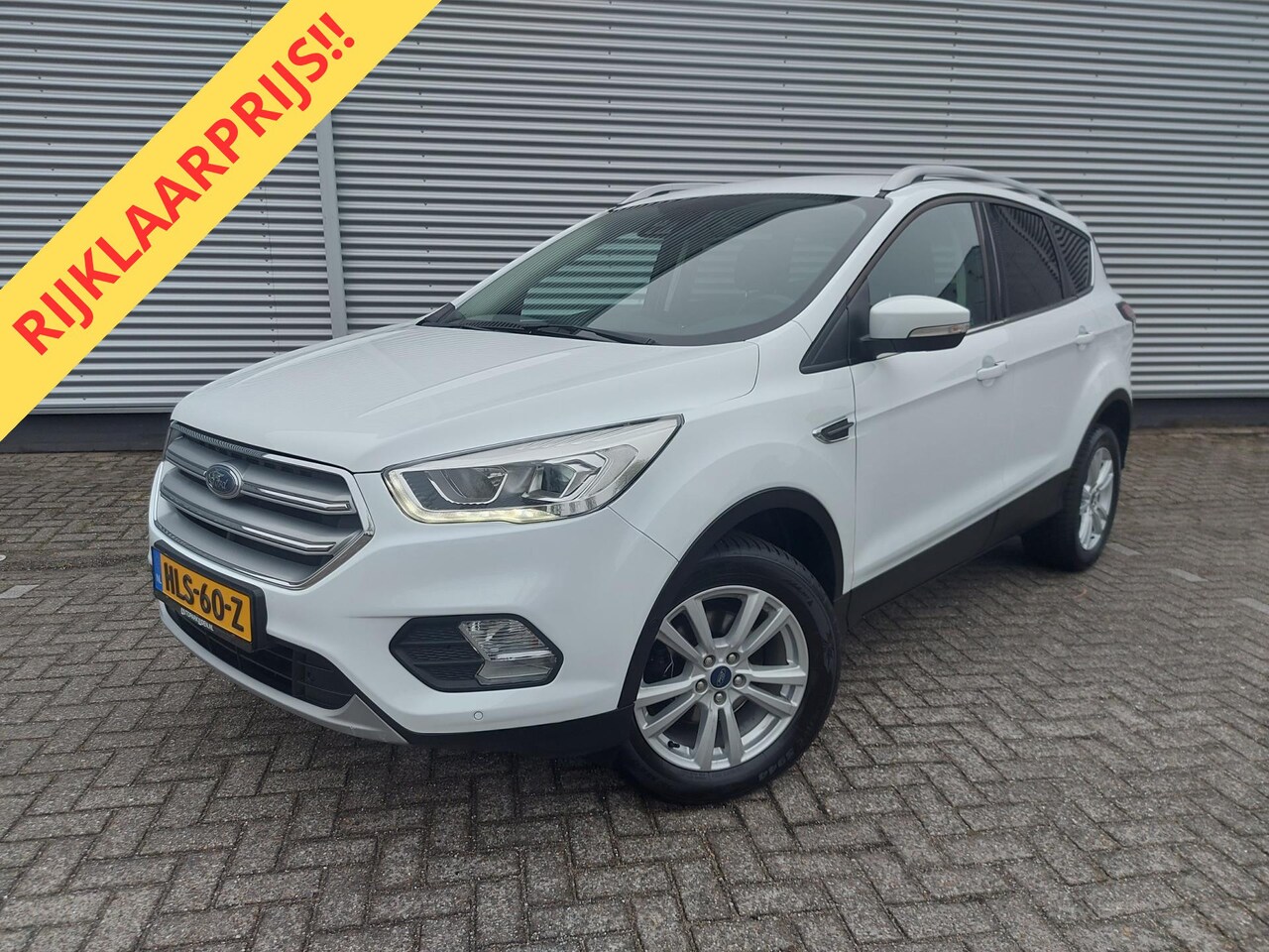 Ford Kuga - 1.5 EcoBoost Titanium 1.5 EcoBoost Titanium ,airco,cruise,parkeersensoren,navigatie/camera,afneembaretrekhaak, - AutoWereld.nl