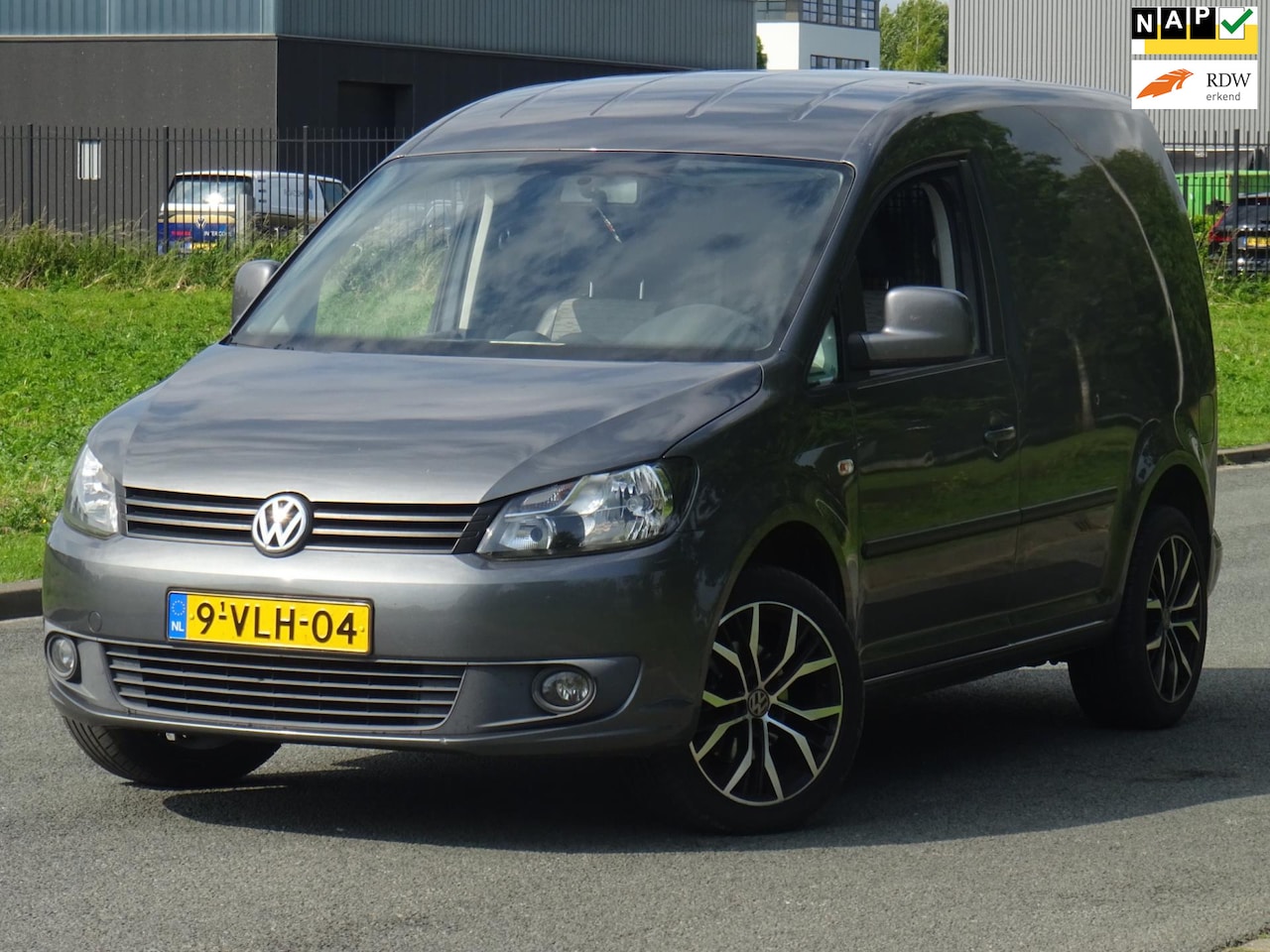 Volkswagen Caddy - 1.6 TDI DSG NAP/NAVI/AIRCO/CRUISE/APK 2026 - AutoWereld.nl