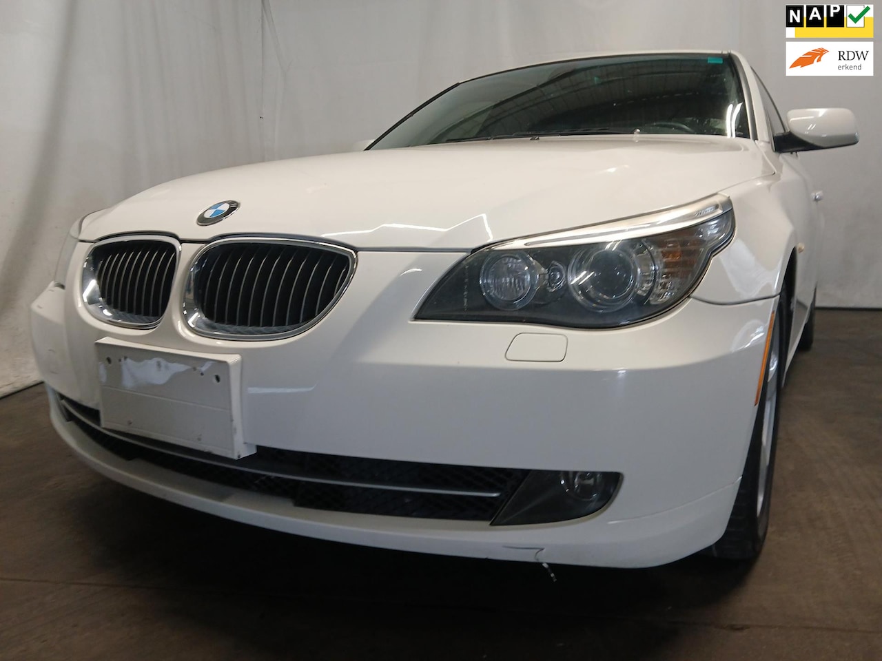 BMW 5-serie - 530i High Executive - Leer - Motor Tikt - Amerikaanse Papieren - AutoWereld.nl