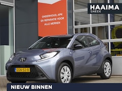 Toyota Aygo X - 1.0 VVT-i MT Play | Lage km.stand | Apple carplay/Android auto | Achteruitrijcamera | Trek