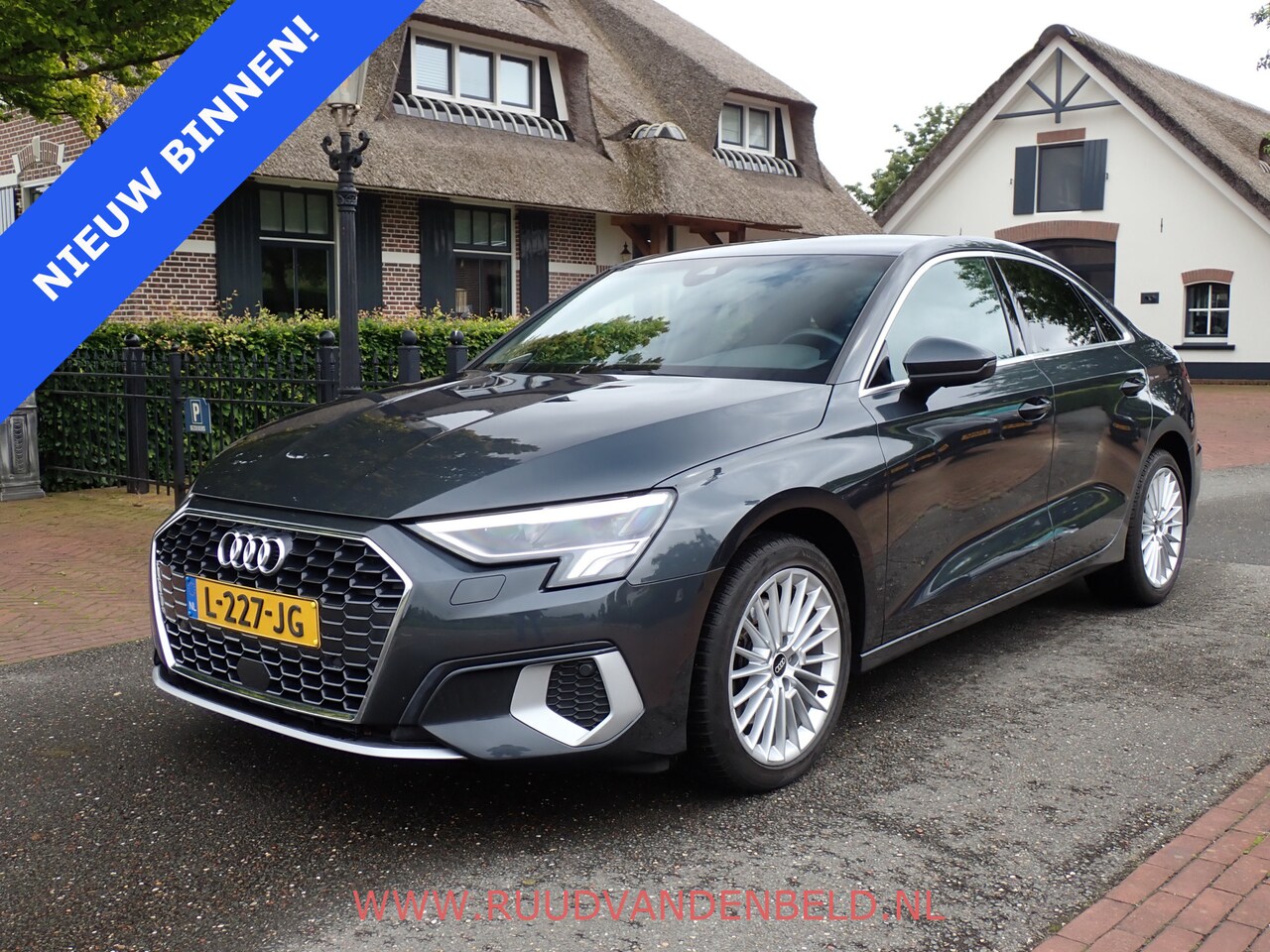 Audi A3 Limousine - 30TFSI ACC/SPORTSTOEL/TREKHAAK/FULL-LED/CARPLAY - AutoWereld.nl