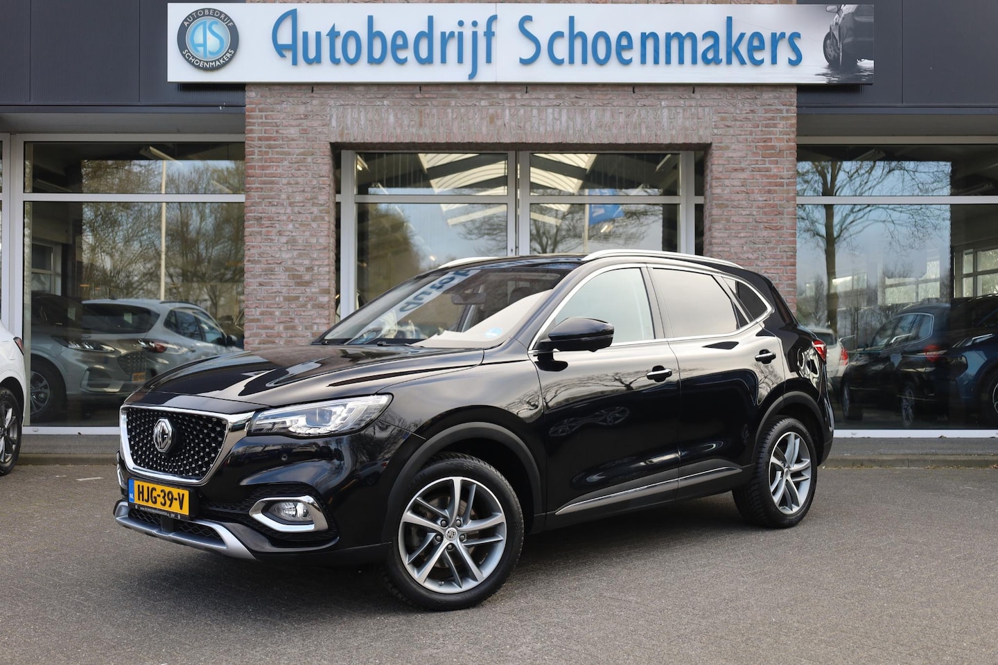 MG EHS - 1.5 TGDI Luxury PANO 360-CAMERA LEER DAB CARPLAY NAVI STOELVERWARMING SFEERVERLICHTING 18" - AutoWereld.nl