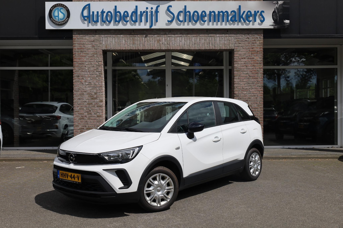 Opel Crossland - 1.2 Edition CARPLAY DAB STUUR+STOELVERWARMING 2xPDC AIRCO ENZ! - AutoWereld.nl