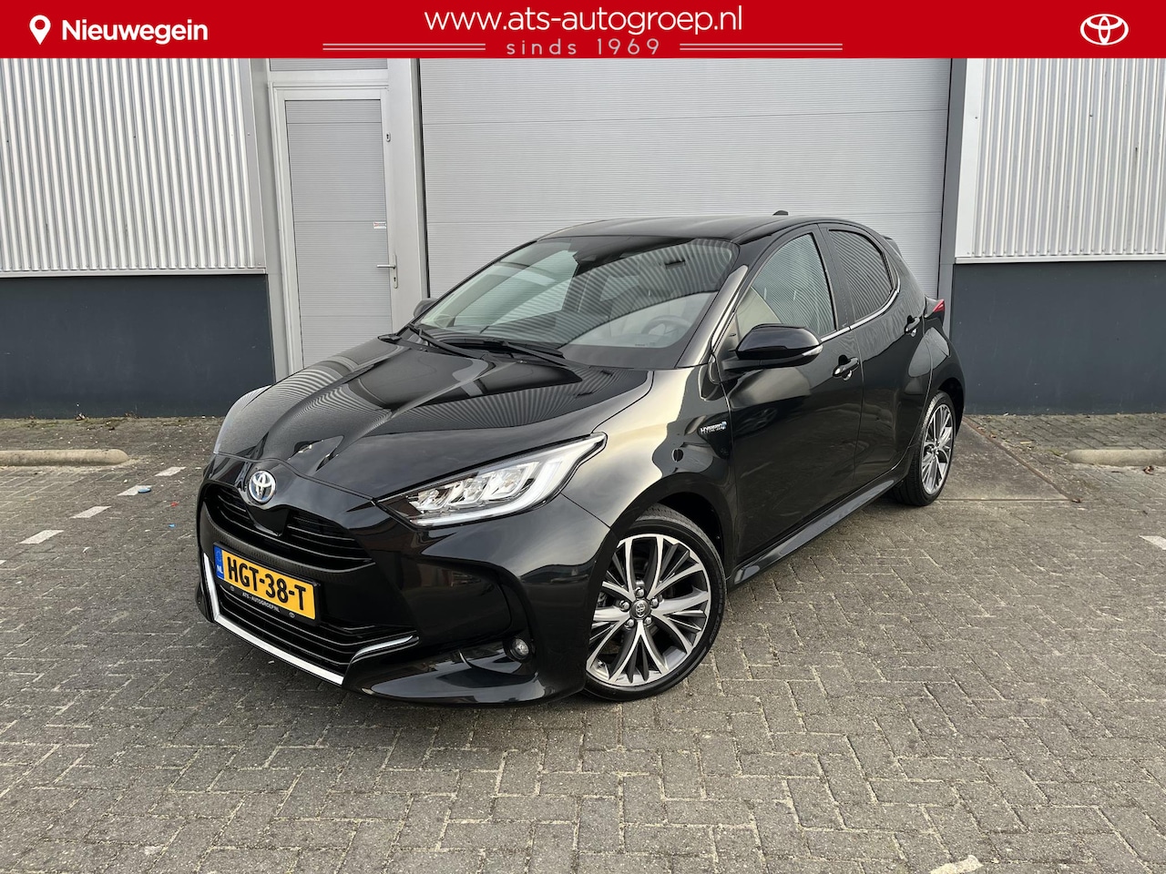 Toyota Yaris - 1.5 Hybrid Executive Special | Vol grijs leder | Head-up Display | Blind Spot Monitor | St - AutoWereld.nl