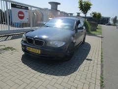 BMW 1-serie - 116i, Lezen aub