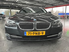 BMW 5-serie Touring - 523i High Executive Carplay