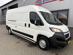 Peugeot Boxer - 335 2.2 BlueHDi 140 L3H2 Premium