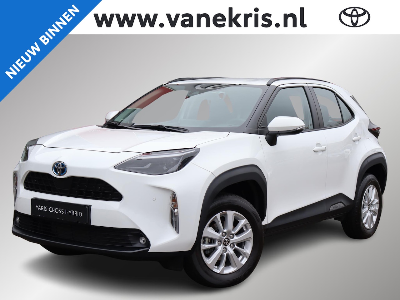 Toyota Yaris Cross - 1.5 Hybrid AWD Dynamic Limited | Unieke auto | Parkeersensoren - AutoWereld.nl