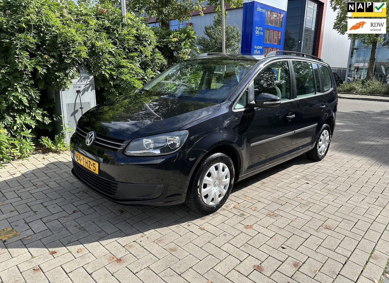 Volkswagen Touran - 1.2 TSI Trendline BlueMotion 1.2 TSI Trendline BlueMotion - AutoWereld.nl