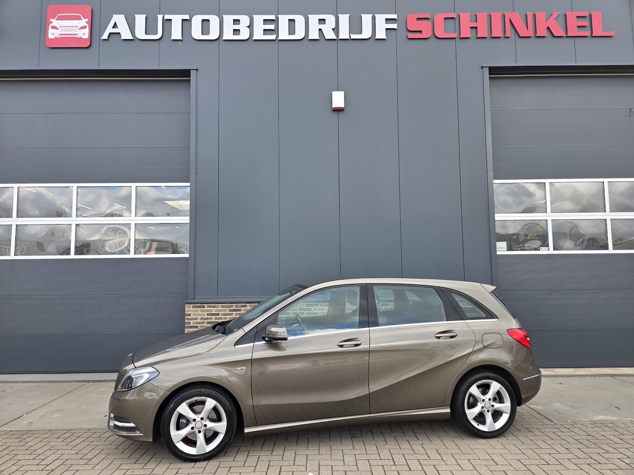 Mercedes-Benz B-klasse - 200 Ambition 200 Ambition - AutoWereld.nl