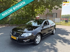 Volkswagen Passat - 1.8 TFSI Comfortline LEUKE AUTO RIJDT EN SCHAKELT GOED