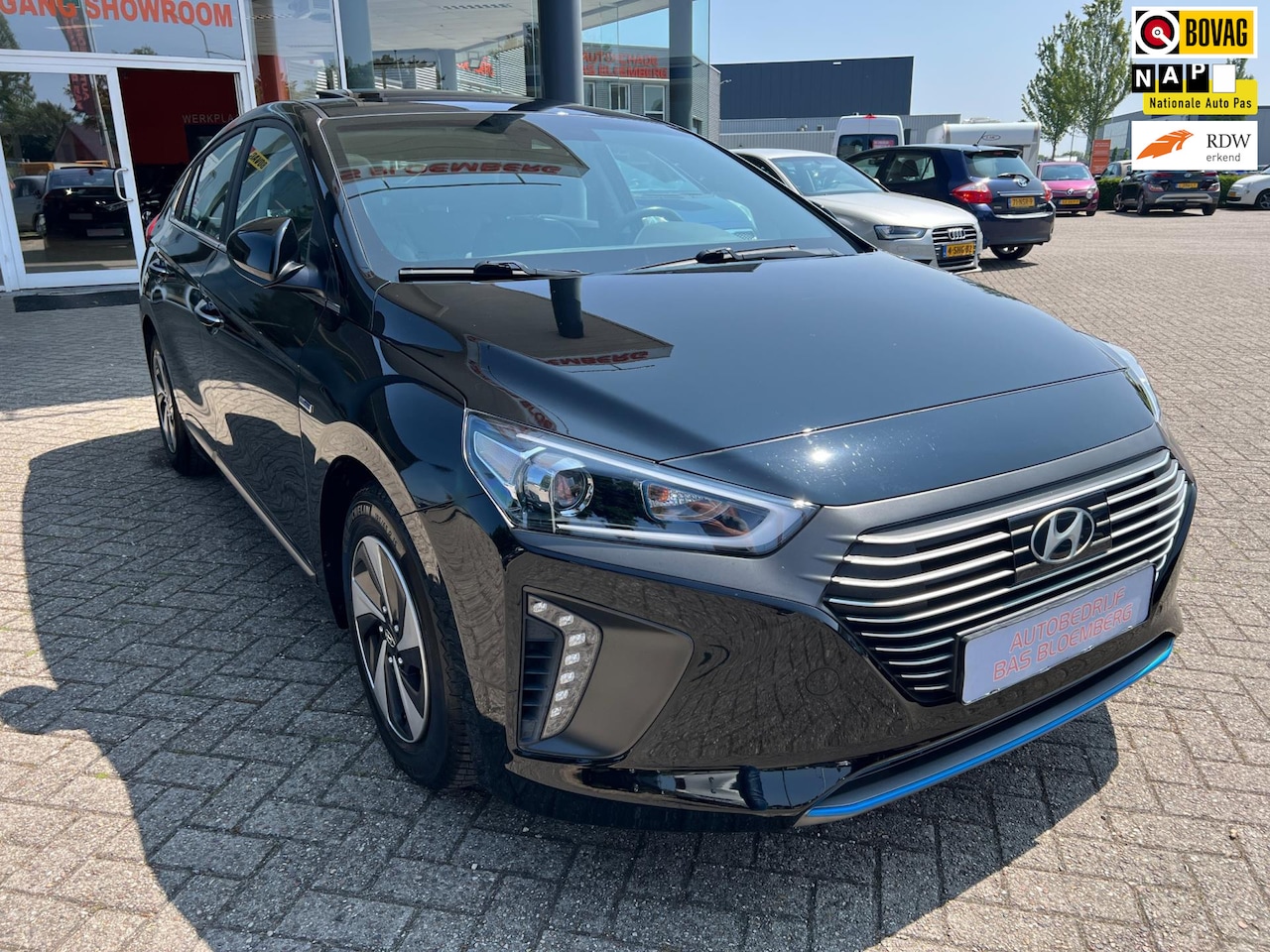 Hyundai IONIQ - 1.6 GDi Premium 1.6 GDi Premium, carplay, leer, stoel koeling/ verwarming, etc - AutoWereld.nl