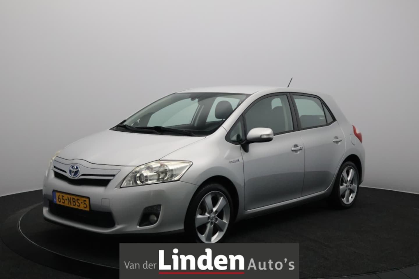 Toyota Auris - 1.8 Full Hybrid Executive | Camera | Cruise | Climatronic | NAP - AutoWereld.nl