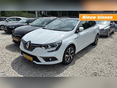 Renault Mégane - Megane 1.3 TCE BOSE, Schuifdak, EasyLife Pack, Trekhk, Half Leer, Gr.Nav