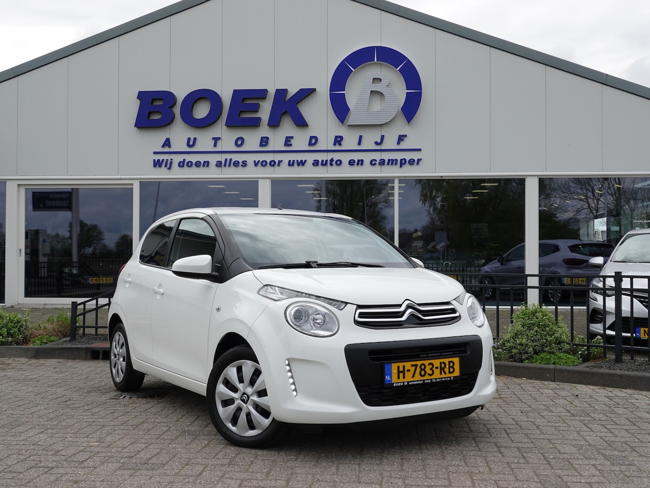 Citroën C1 - 1.0 VTi Feel PRIVACY GLASS | AIRCO | BT-TEL | AUDIO - AutoWereld.nl