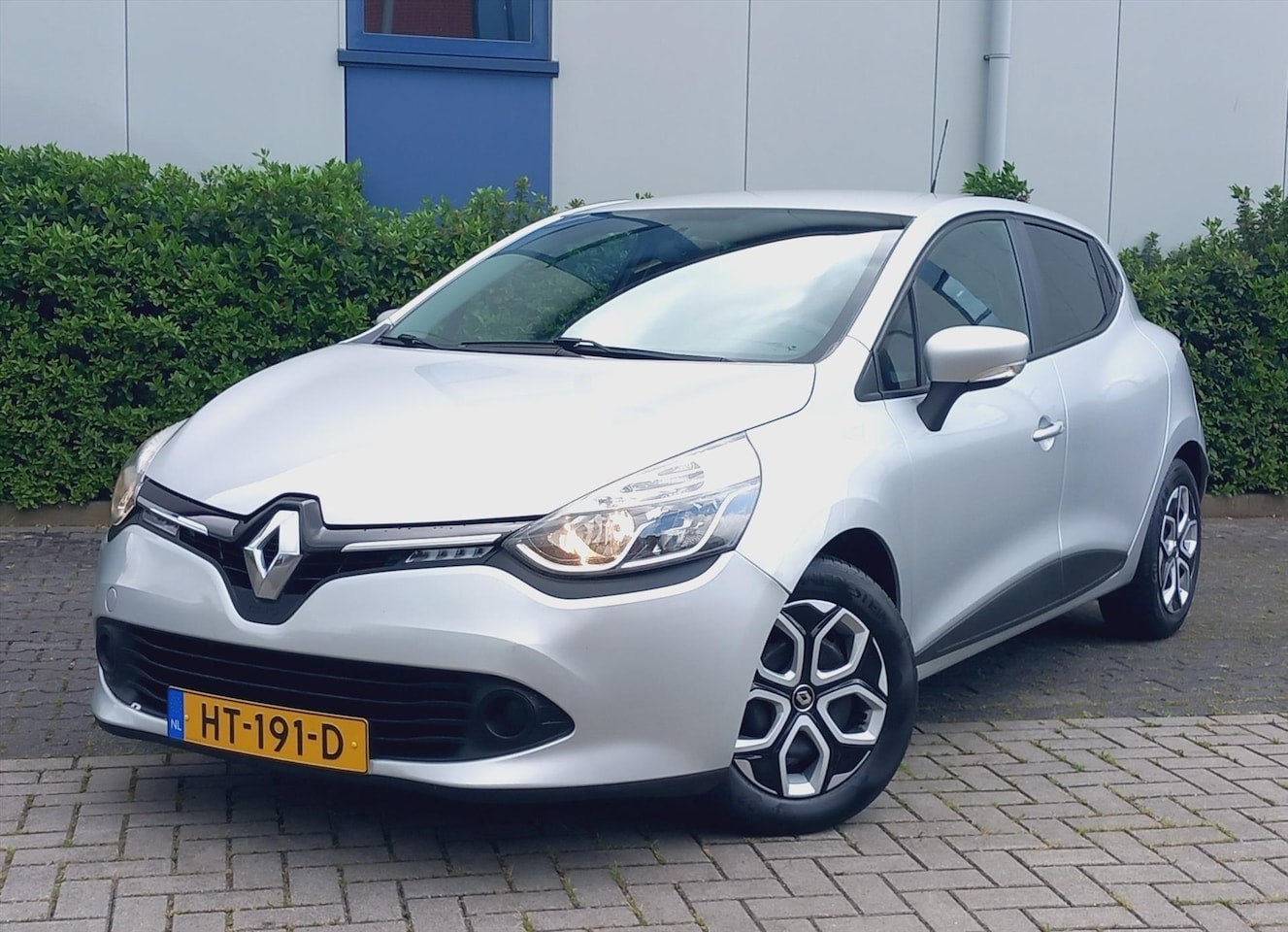Renault Clio - Energy dCi 90pk Navigatie - AutoWereld.nl