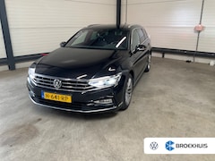 Volkswagen Passat Variant - 1.5 TSI 150 pk 6-DSG Elegance Business R | Alarm klasse 1(startblokkering) | Buitenspiegel