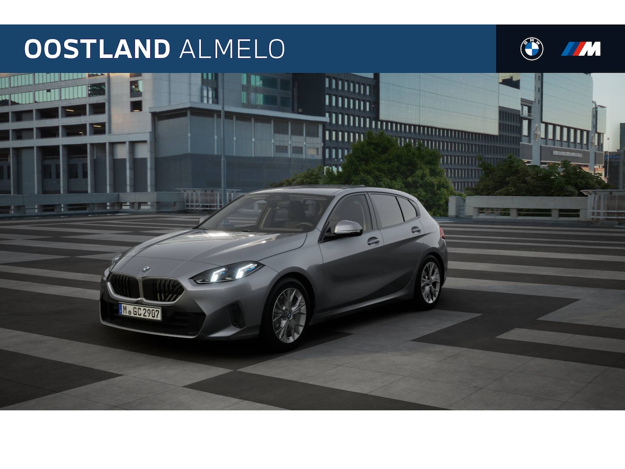 BMW 1-serie - 120 Automaat / Trekhaak / Adaptieve LED / Achteruitrijcamera / Comfort Access / Parking As - AutoWereld.nl