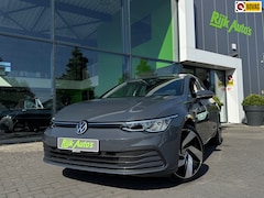 Volkswagen Golf - 1.0 eTSI Life * Camera * Stoel + Stuur verwarming * ACC