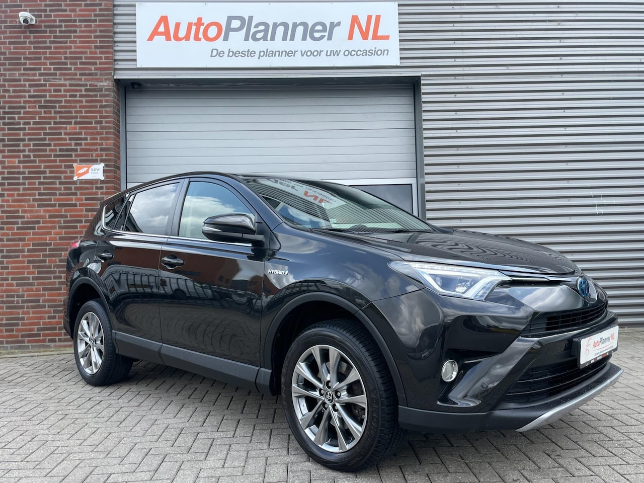 Toyota RAV4 - 2.5 Hybrid AWD Executive! Camera! Cruise! Navi! - AutoWereld.nl