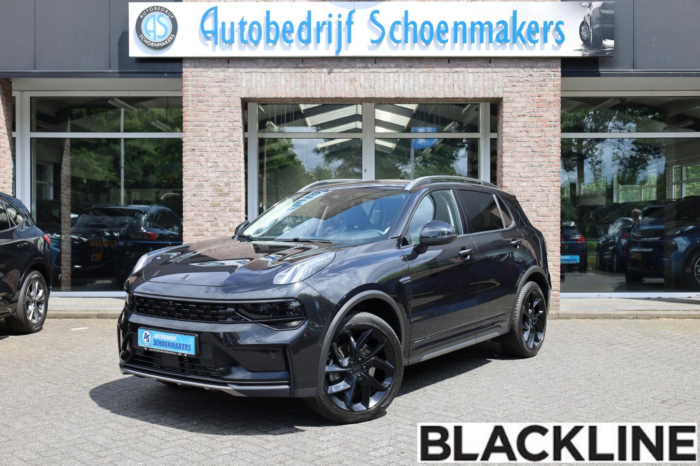Lynk & Co 01 - 1.5 261PK! BLACKLINE! 6.6Kwh LADEN! 360-CAMERA PANO/SCHUIF INFINITY DAB NAVI CARPLAY STOEL - AutoWereld.nl