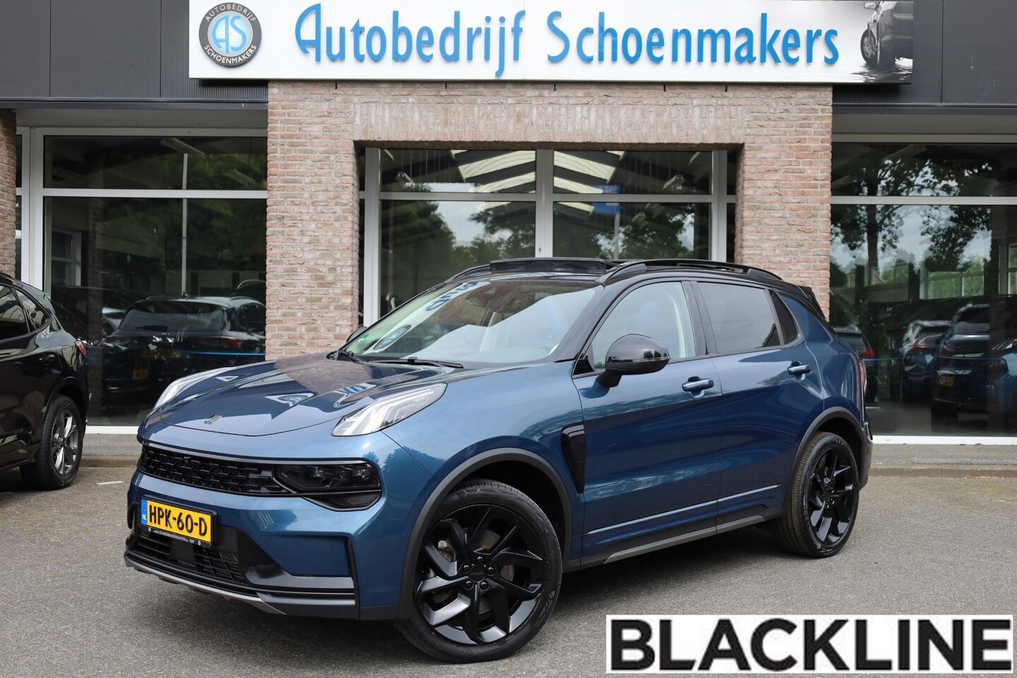 Lynk & Co 01 - 1.5 261PK! BLACKLINE + 6.6Kwh LADEN! 360-CAMERA PANO/SCHUIF INFINITY DAB NAVI CARPLAY CAME - AutoWereld.nl