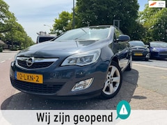 Opel Astra - 1.4 16v A-C Elek Pakket Lmv Navi Pdc Trekhaak
