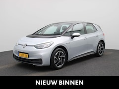 Volkswagen ID.3 - Pro Advantage 58 kWh | Navigatie | Airco | 18 Inch Velgen | Stoelverwarming | Parkeersenso
