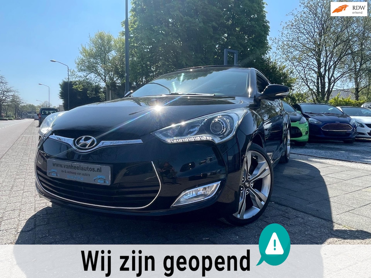 Hyundai Veloster - 1.6 GDI Clima Elek Pakket Pano Leer 18” Pdc - AutoWereld.nl