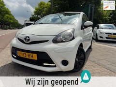 Toyota Aygo - 1.0 VVT-i A-C Elek Pakket 5-Drs Audio