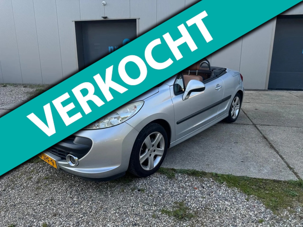 Peugeot 207 CC - 1.6 VTi Nieuwe apk tot 12-06-2026 - AutoWereld.nl