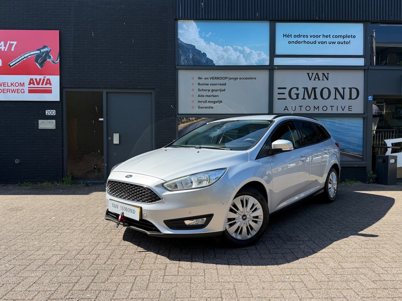 Ford Focus Wagon - 1.0 Lease Edition 1.0 Lease Edition - AutoWereld.nl