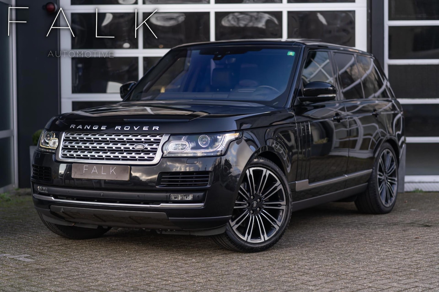 Land Rover Range Rover - 3.0 TDV6 Vogue Massage 360c Pano Softclose Virtual Cockpit - AutoWereld.nl