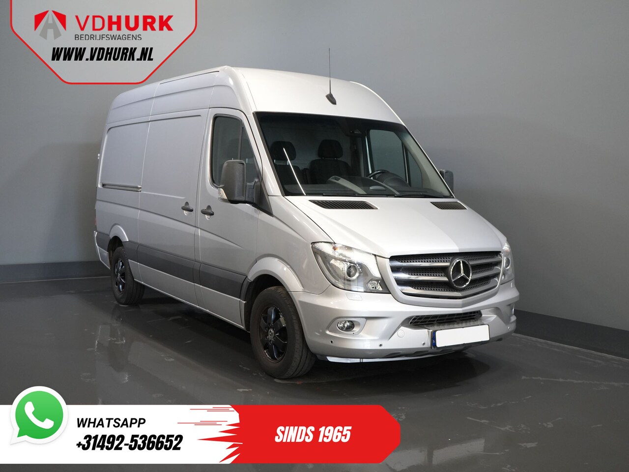 Mercedes-Benz Sprinter - 319 3.0 V6 CDI Aut. L2H2 E6 BPM VRIJ! LAGE KM!/ 3.5t Trekvermogen/ Xenon/ LMV/ Cruise/ Sto - AutoWereld.nl