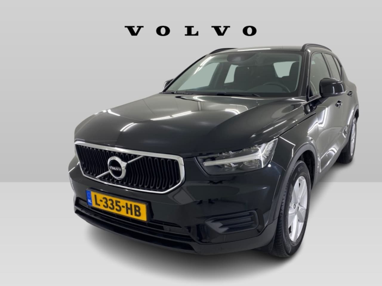 Volvo XC40 - 1.5 T2 Momentum Core | Trekhaak | Onyx Black | VolvoSelekt! | LageKM! | - AutoWereld.nl