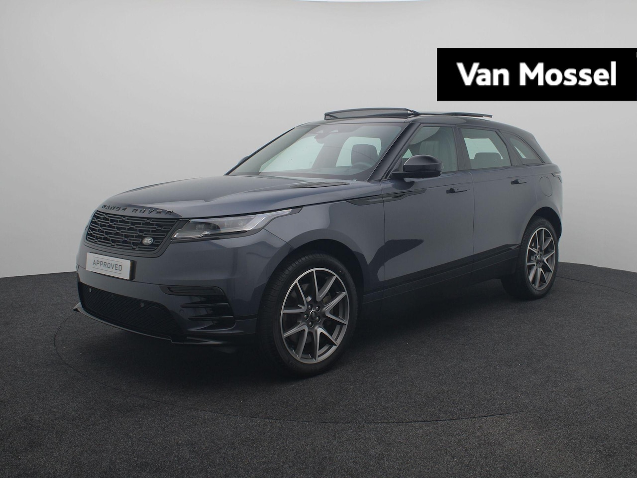 Land Rover Range Rover Velar - P400e R-Dynamic HSE MY24 | Cold Climate Pack | HUD | Schuif/- Kanteldak - AutoWereld.nl
