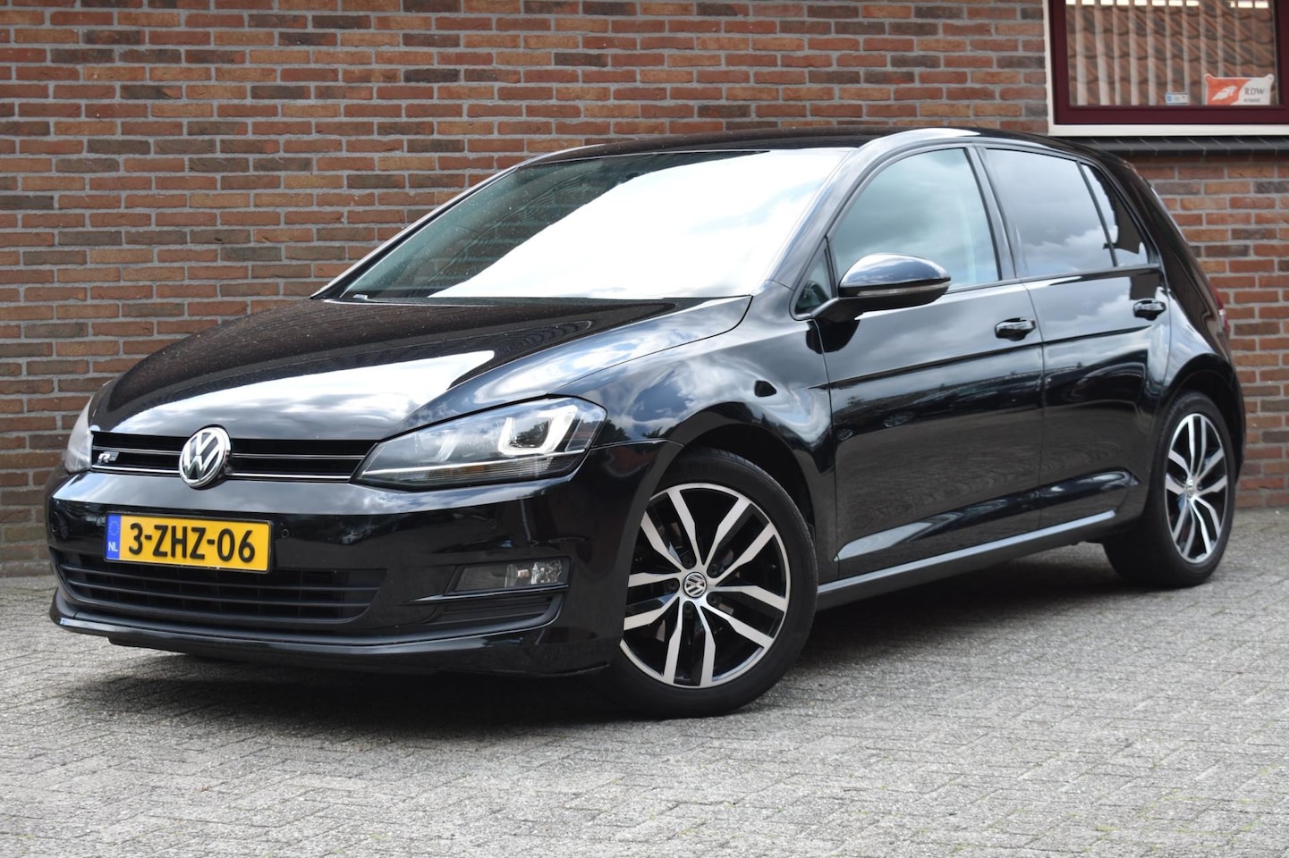 Volkswagen Golf Plus - 1.6 TDI Trendline Plus BlueMotion '14 Xenon Navi - AutoWereld.nl