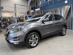 Nissan Qashqai - 1.3 DIG-T 140pk Business Edition | Voorruit + Stoel verw. | Trekhaak | 360* Camera | Navig