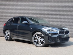 BMW X2 - sDrive18i M Sport High Executive | Panodak | Head Up | Sportstoel Alcantara | 20 '' |