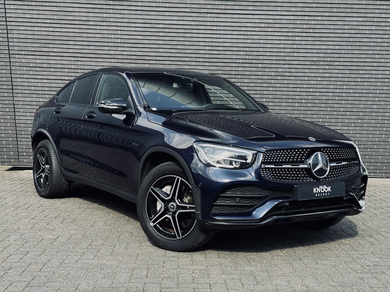 Mercedes-Benz GLC-klasse Coupé - 300e 4MATIC AMG-Line | Burmester | Night | Ambient - AutoWereld.nl