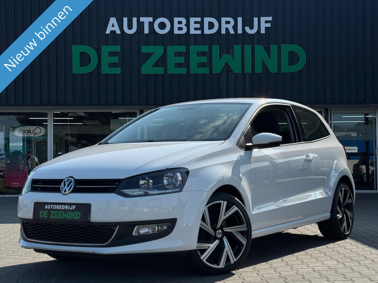 Volkswagen Polo - 1.2 TSI Highline|3D|Apple carplay|Trekhaak - AutoWereld.nl